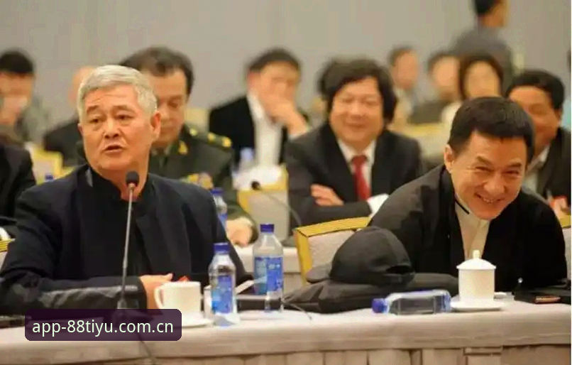 马赛更衣室斗殴事件深度解析：从拉比奥签约到管理困境的完整指南